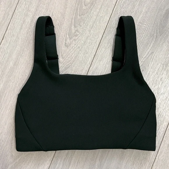 LULULEMON Ribbed Train Bra - Picture 4 of 9